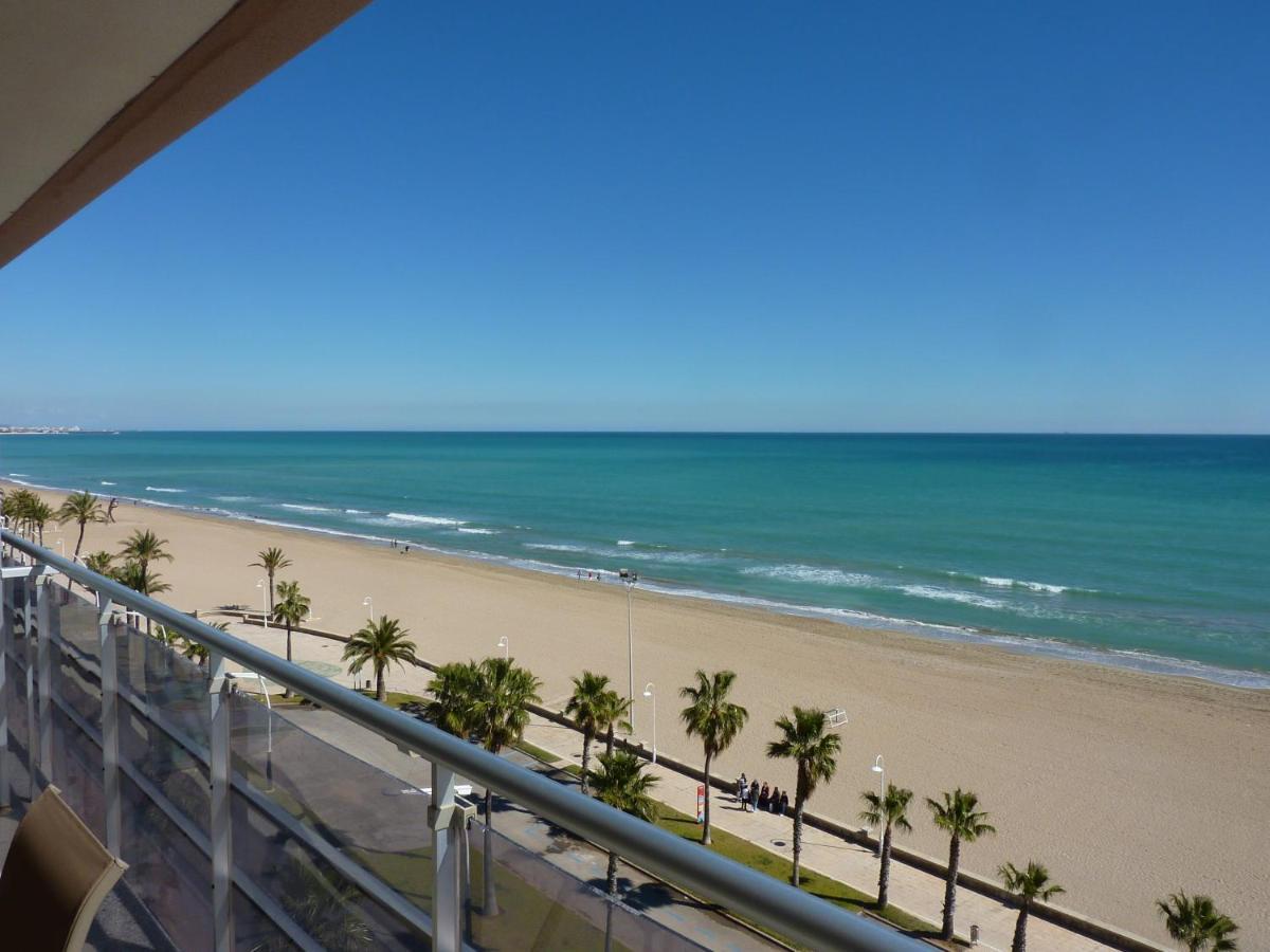 Apartamentos Deluxe Peñíscola 객실 사진